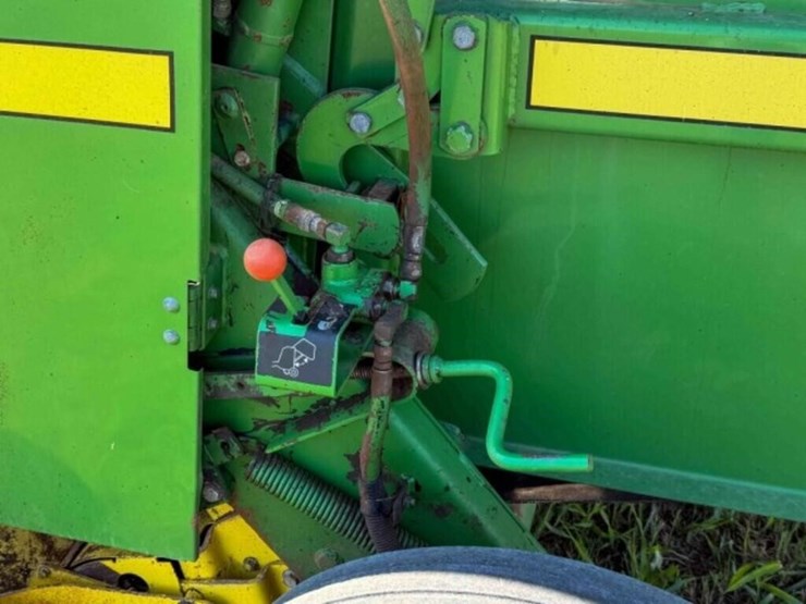 john-deere-530-image-16