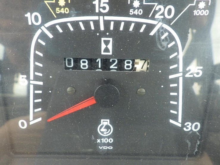 ford-8340-image-38