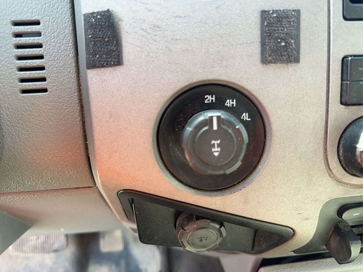 2012-ford-f250-xlt-image-25