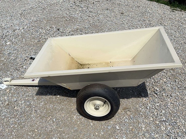international-harvester-decal-dump-lawn-cart-image-5