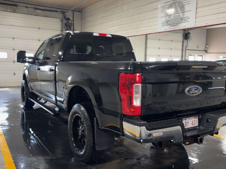 2017-ford-f250-image-3