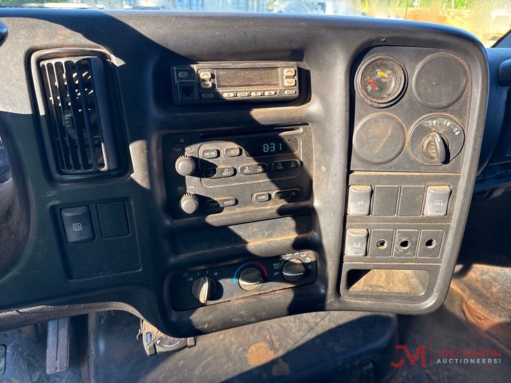 2006-chevrolet-kodiak-c5500-image-30