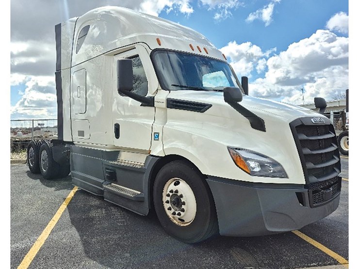 2023-freightliner-cascadia-126-image-1