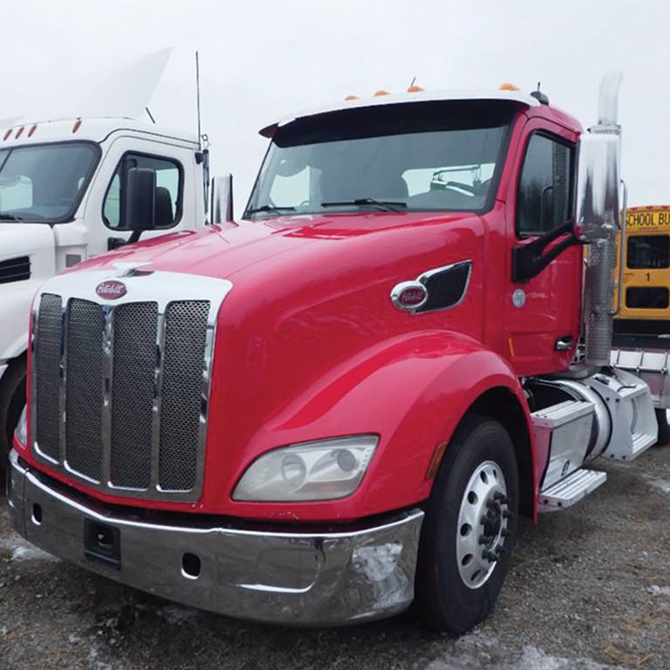 2018 PETERBILT 579