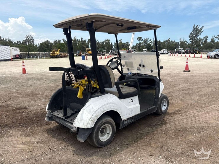 2018-yamaha-electric-cart-image-3