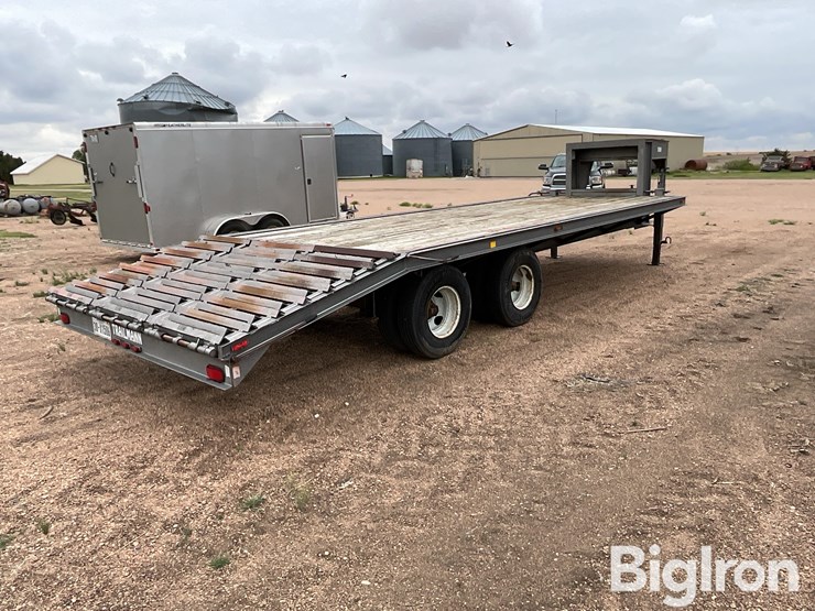 1993-trailmann-8’6”x25’-t/a-gooseneck-flatbed-trailer-image-5
