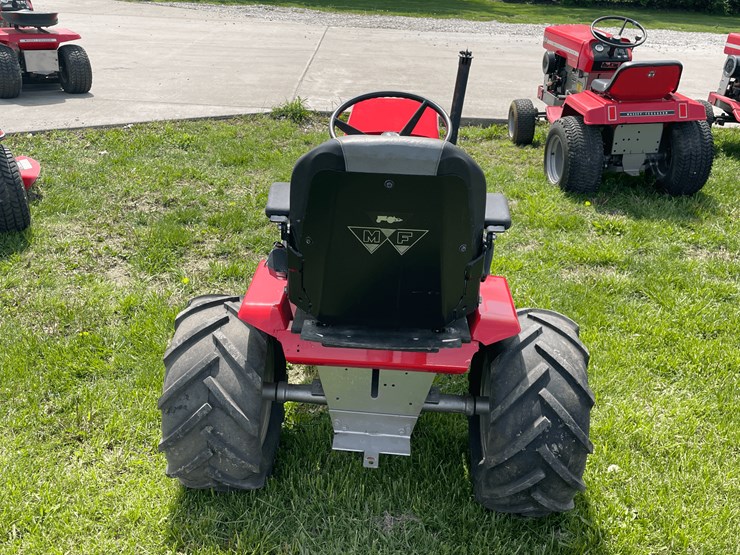 1976-massey-ferguson-10-image-4