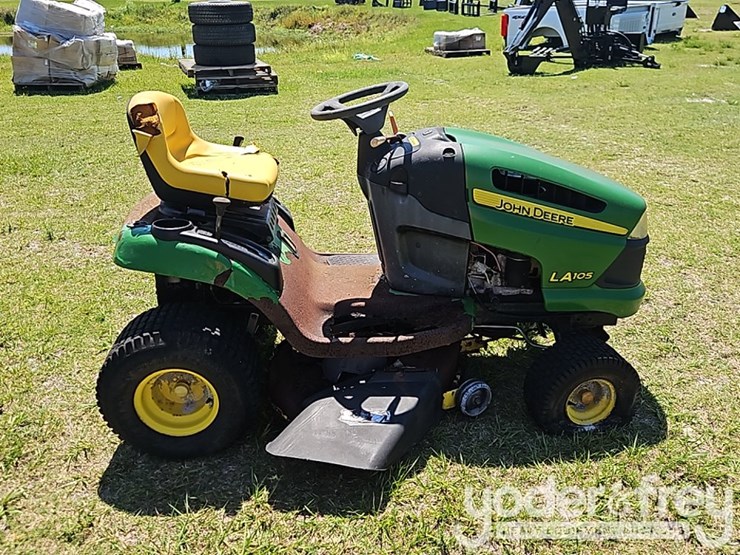 john-deere-1050-image-5