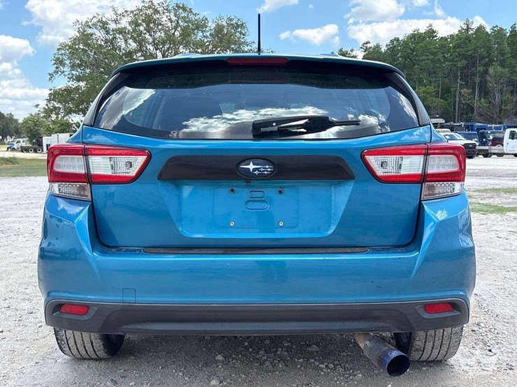2019-subaru-impreza-awd-sedan-image-22
