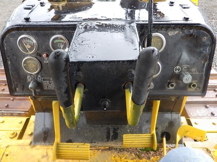 1977-caterpillar-d6d-image-39