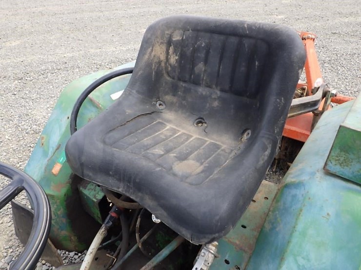 ferrari-85-tractor-image-23