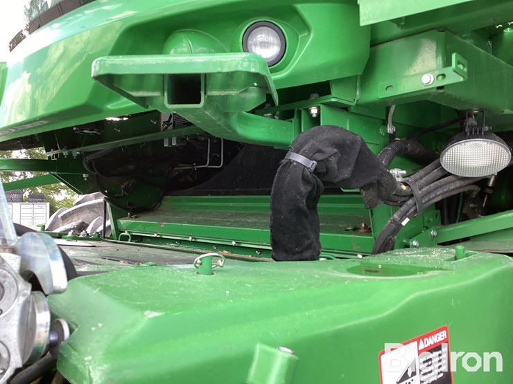 2019-john-deere-s780-image-17