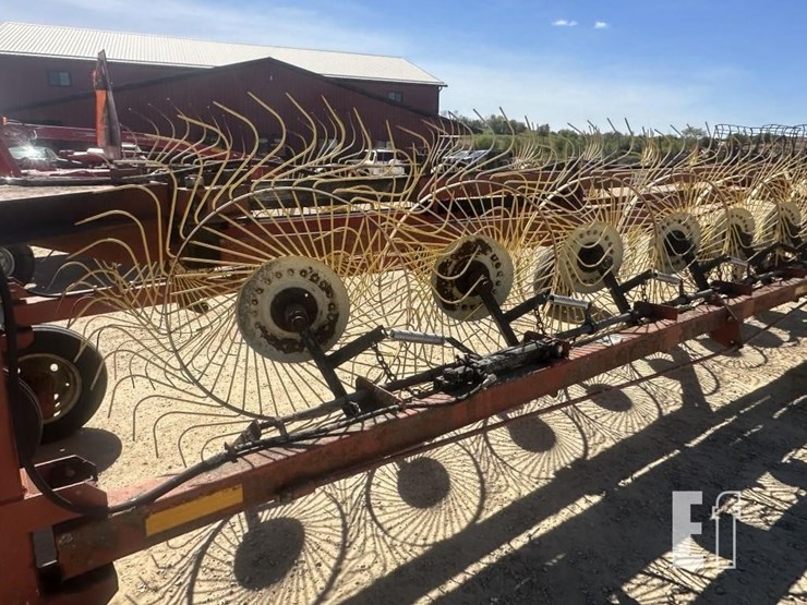 h-&-s-wheel-rake-589-image-8