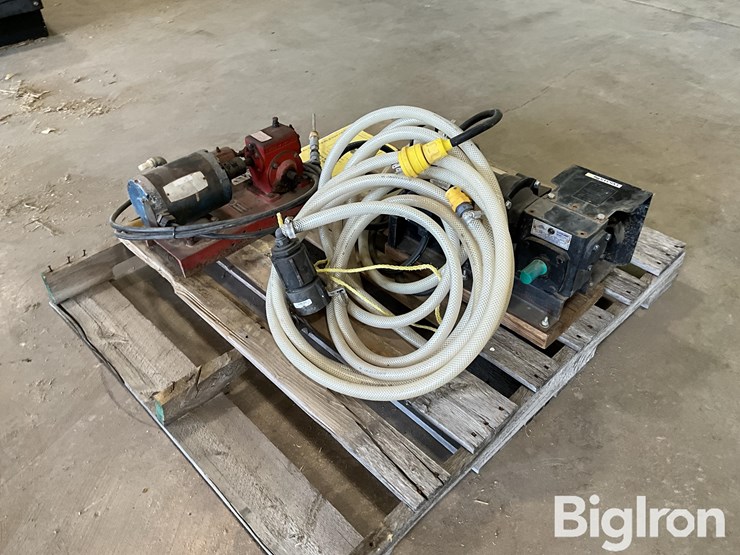 john-blue-21630-&-inject-o-meter-fertigation-pumps-image-5