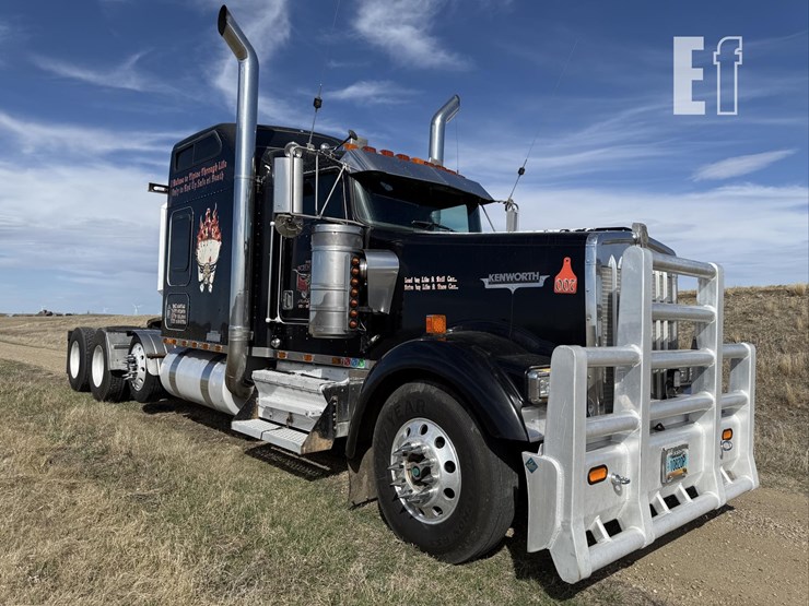 2001-kenworth-w900-image-24