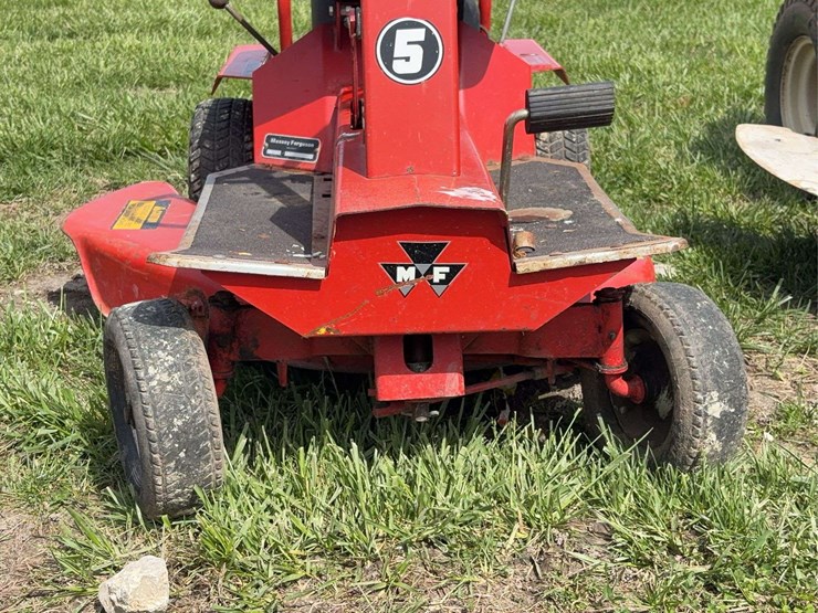 massey-ferguson-5-image-11