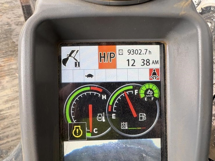 2017-deere-3754g-image-12