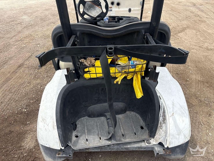2018-yamaha-electric-cart-image-6