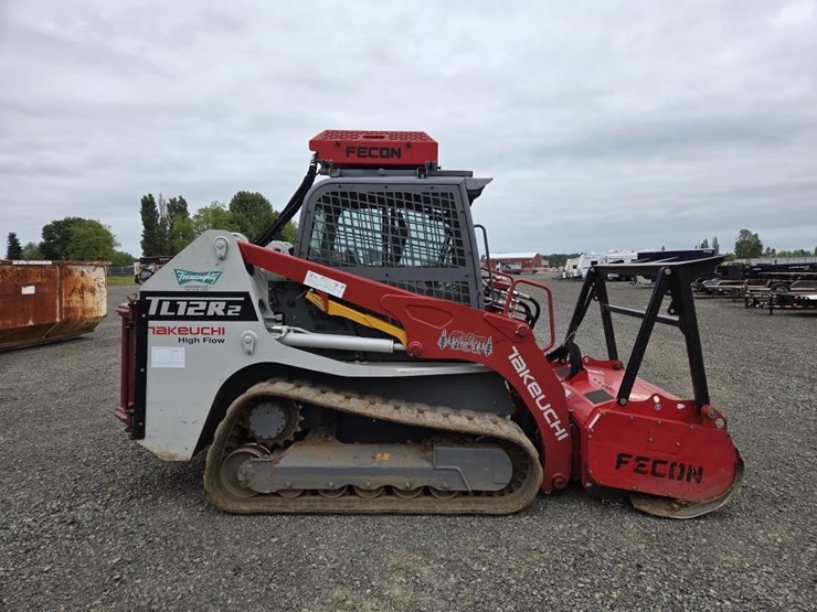 2022-takeuchi-tl12-image-4