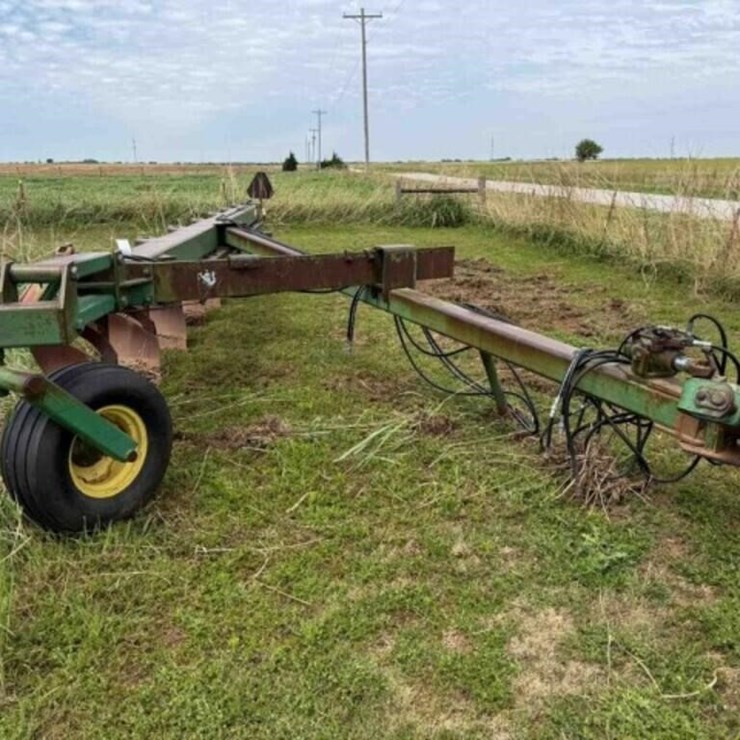 JOHN DEERE 2800