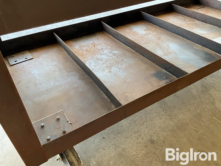 40”x88”-rolling-work/storage-bench-image-16
