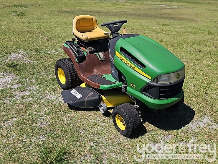 john-deere-102-image-6