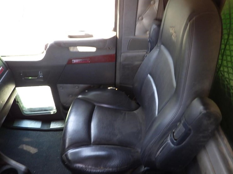 2006-kenworth-t800-image-63