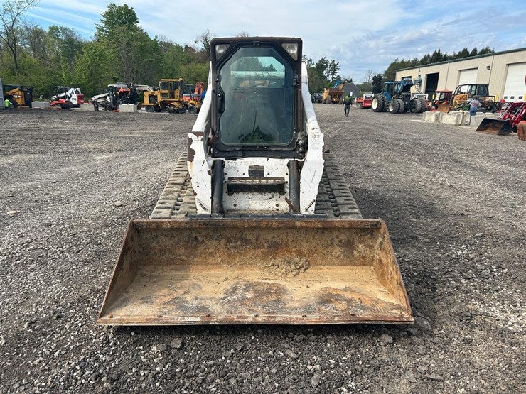 bobcat-t300-image-7