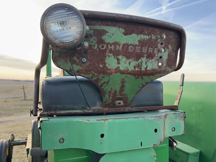 john-deere-730-image-48