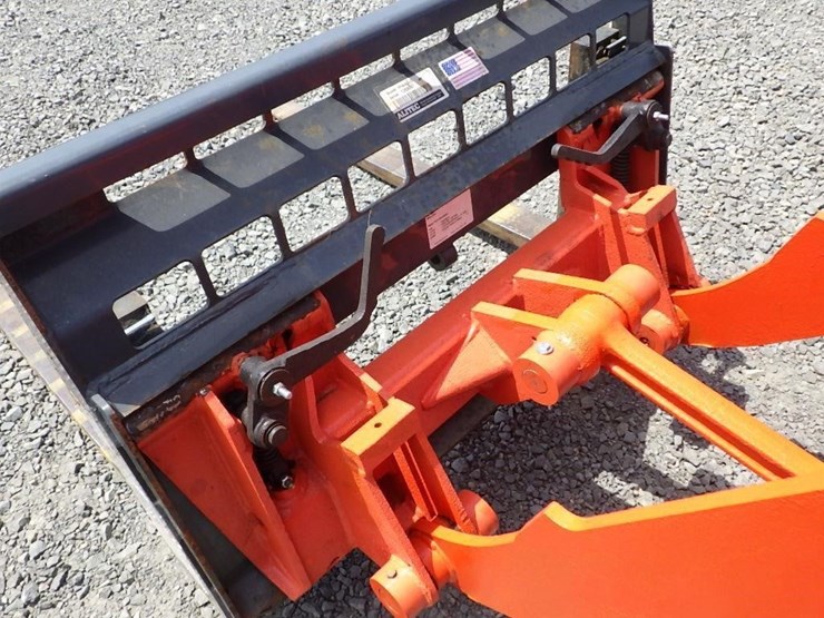kubota-r420st-wheel-loader-image-22