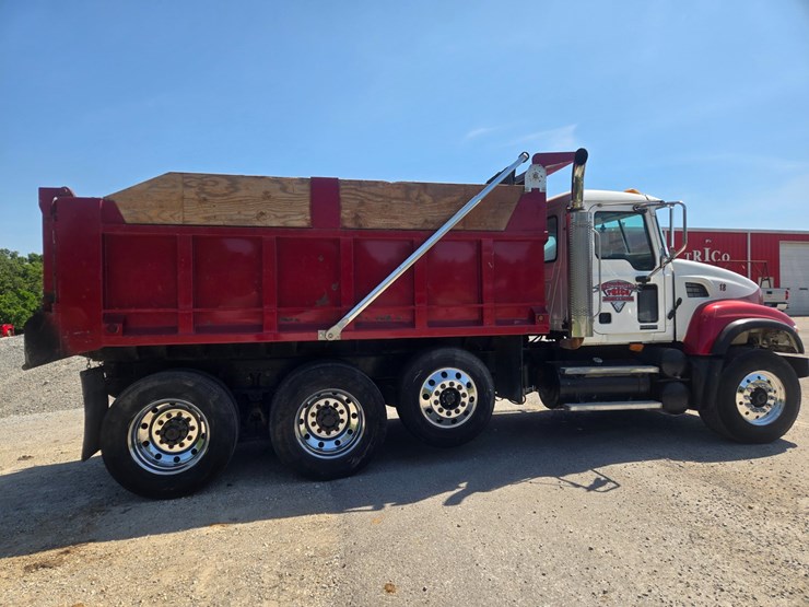 #24354-•-2002-mack-cv513-granite-dumptruck-image-19