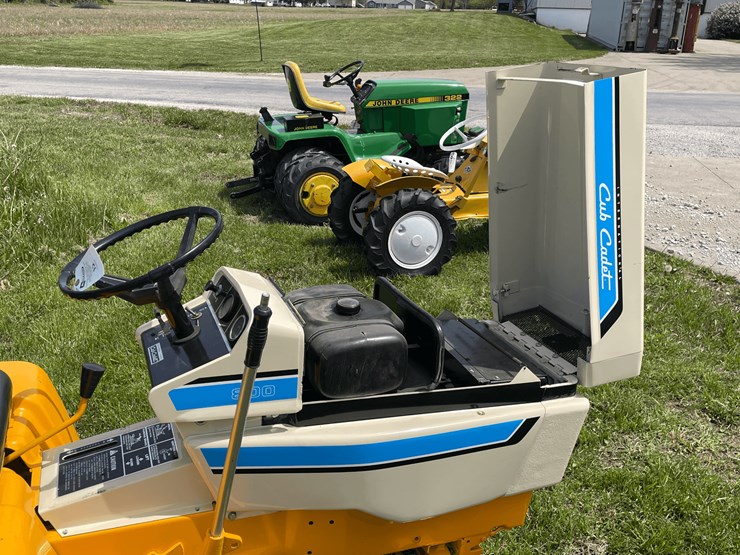 1975-international-cub-image-32