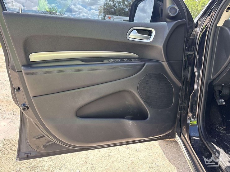 2020-dodge-durango-image-9