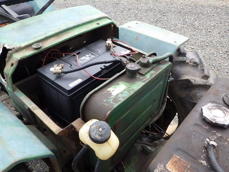 ferrari-85-tractor-image-18