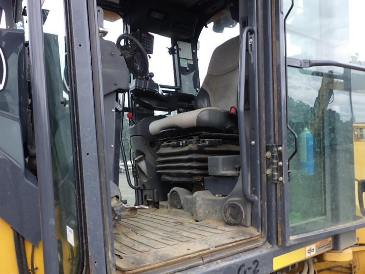 2016-deere-772gp-image-64
