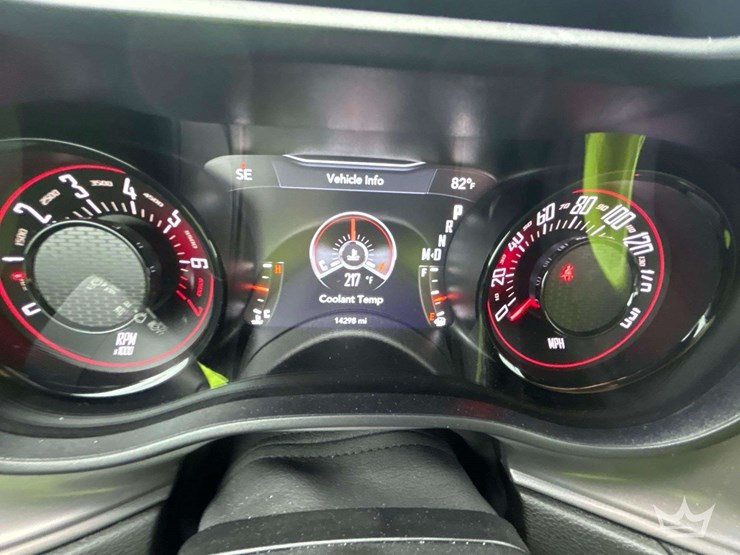 2023-dodge-challenger-coupe-image-16