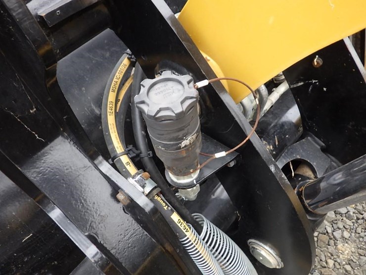 2023-caterpillar-420-xe-image-30