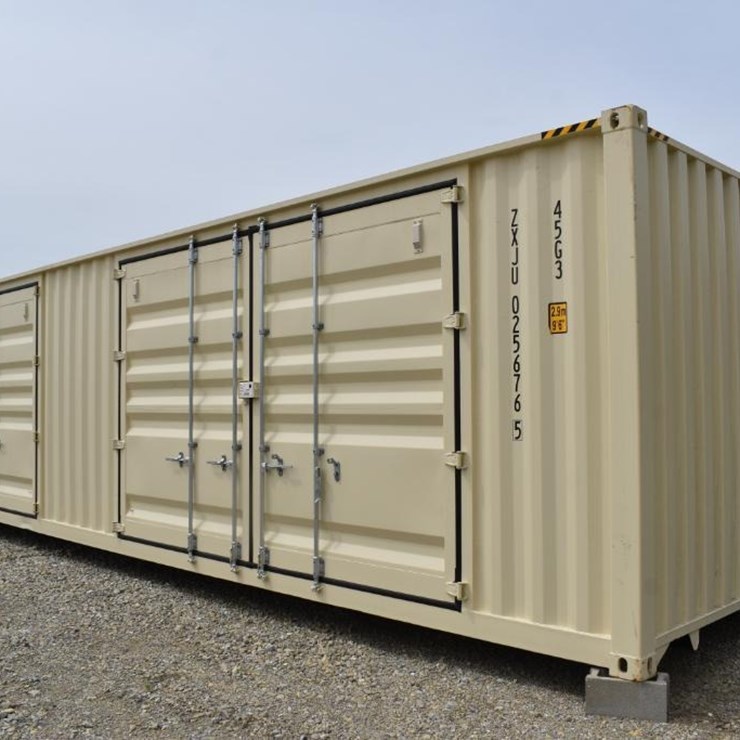 40FT SHIPPING CONTAINER 45000
