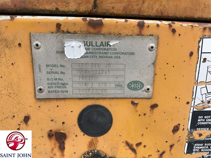 sullair-175q-compressor-trailer-image-14