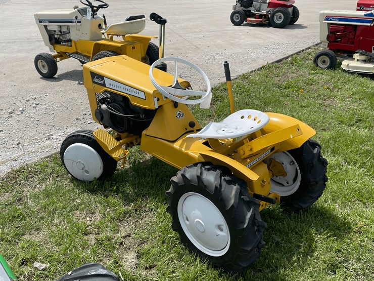 massey-ferguson-executive-image-12