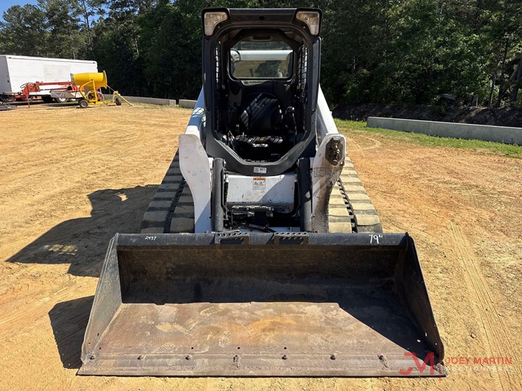 2022-bobcat-t770-image-5