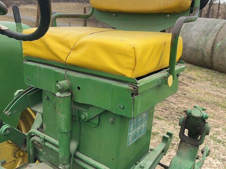 john-deere-530-image-54
