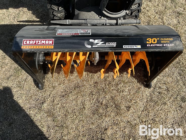 craftsman-30”-self-propelled-snowblower-image-9