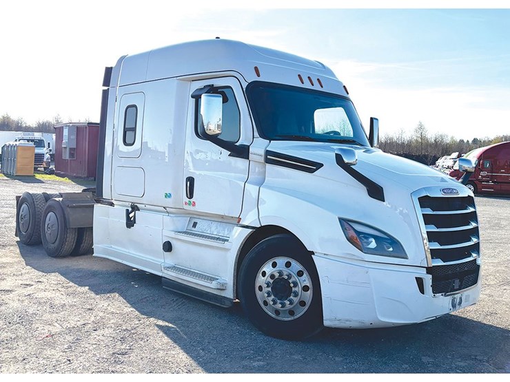 2019-freightliner-cascadia-126-image-1