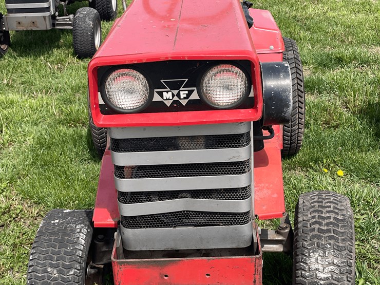 1975-massey-ferguson-16-image-9