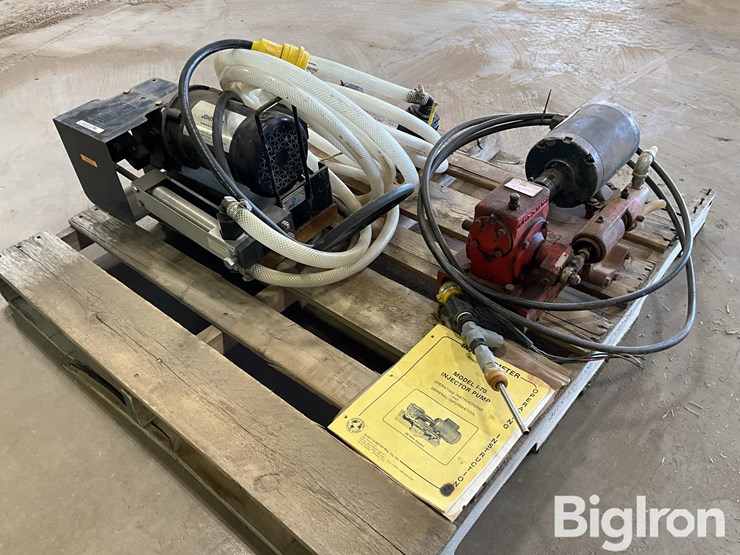 john-blue-21630-&-inject-o-meter-fertigation-pumps-image-1