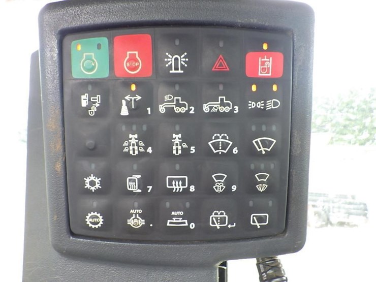 2016-deere-772gp-image-75