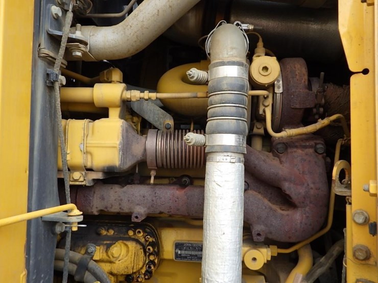 2016-deere-772gp-image-17