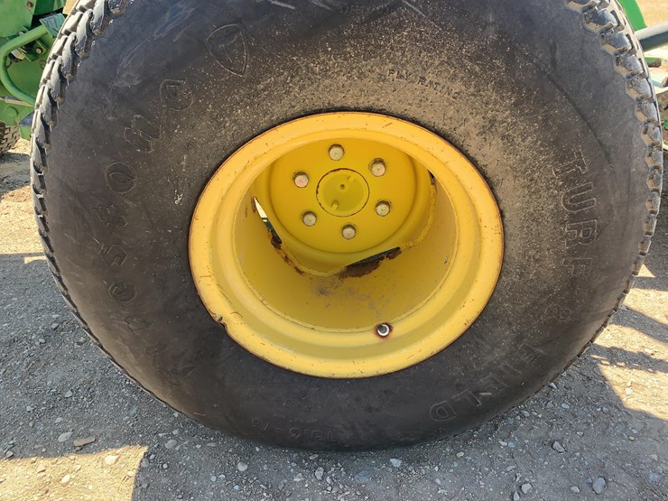 john-deere-850-image-10