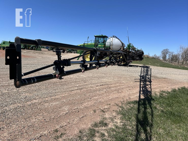 2012-john-deere-4940-image-103